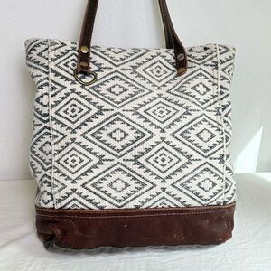MYRA BAG Solemn Aztec Diamond Tote Bag Canvas Leather Double Strap Boho Neutral